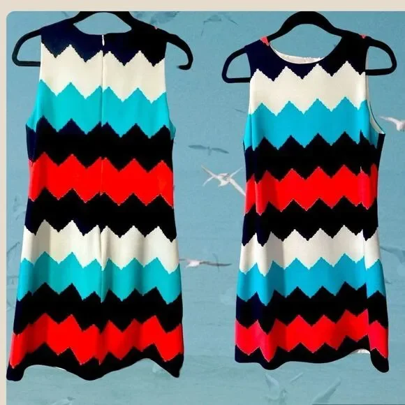 Necessary Objects Chevron Mini Dress XS Polyester Spandex - Picture 7 of 9